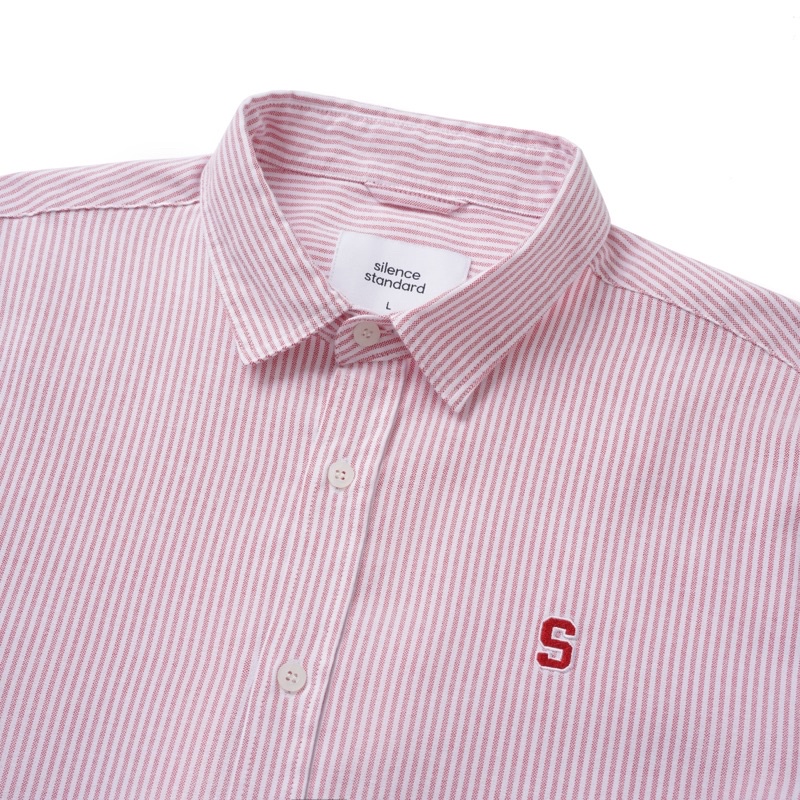 Áo sơ mi Silencestandard Premium Oxford Shirt Logo S thêu/ kẻ đỏ | BigBuy360 - bigbuy360.vn