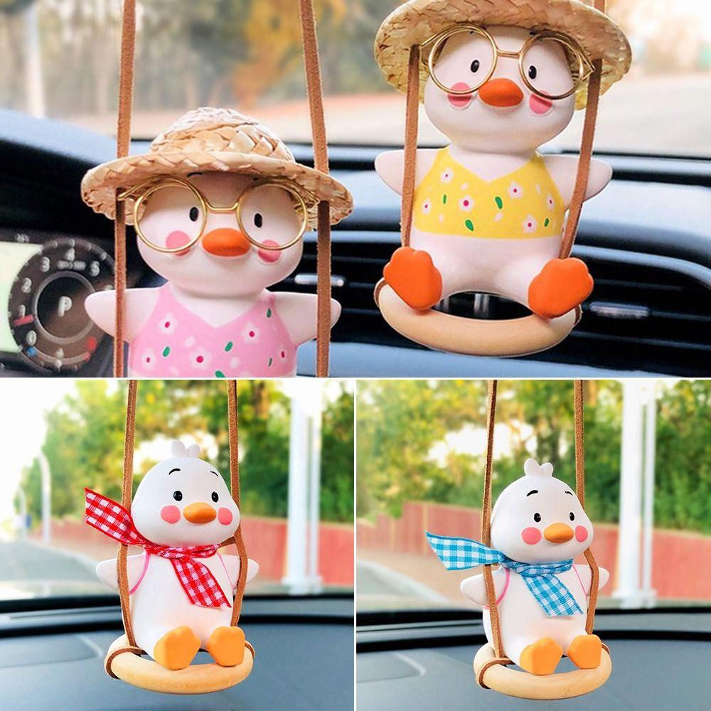 Dây Treo Trang Trí Xe Hơi Hình Vịt Đội Nón Rơm
