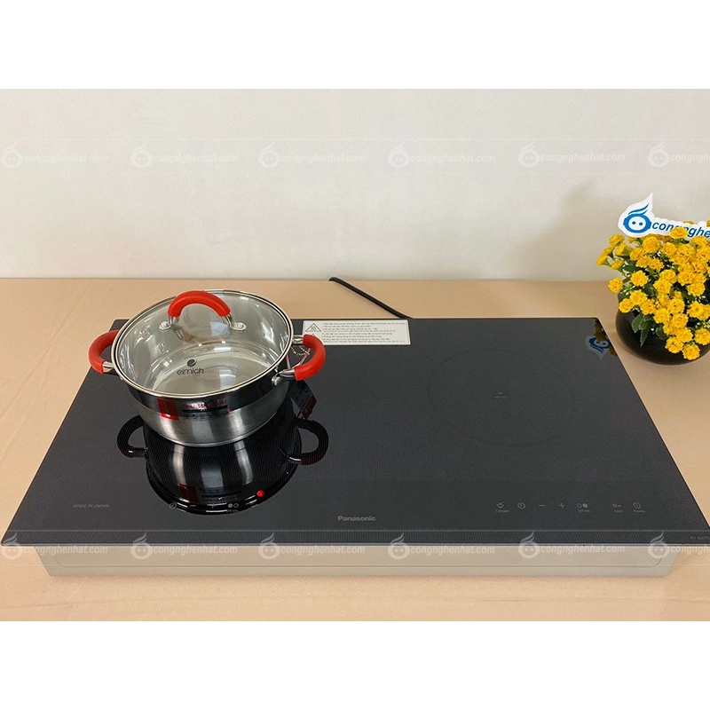 Bếp từ Panasonic KY-A227EKRA Tặng bộ nồi từ 3 món - Hàng chính hãng - Mới 100% - Bảo hành 36 tháng