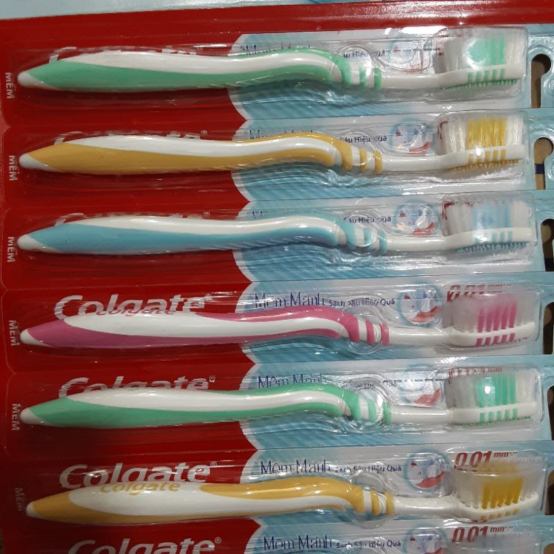 Bàn chải đánh răng Colgate lông tơ siêu mềm mảnh sạch sâu hiệu quả 1 cây