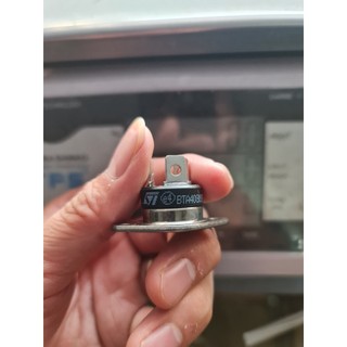 Thyristor 2 chiều , triac bta40-800 hàng mới