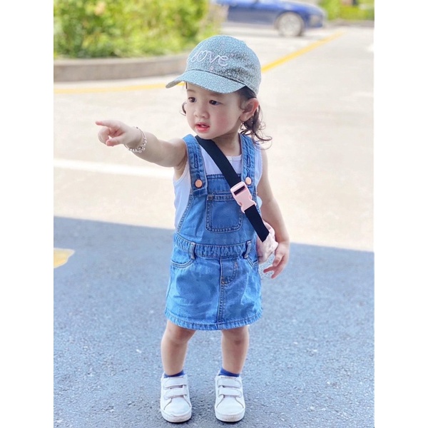 VD- Váy yếm jeans size 2y-6y