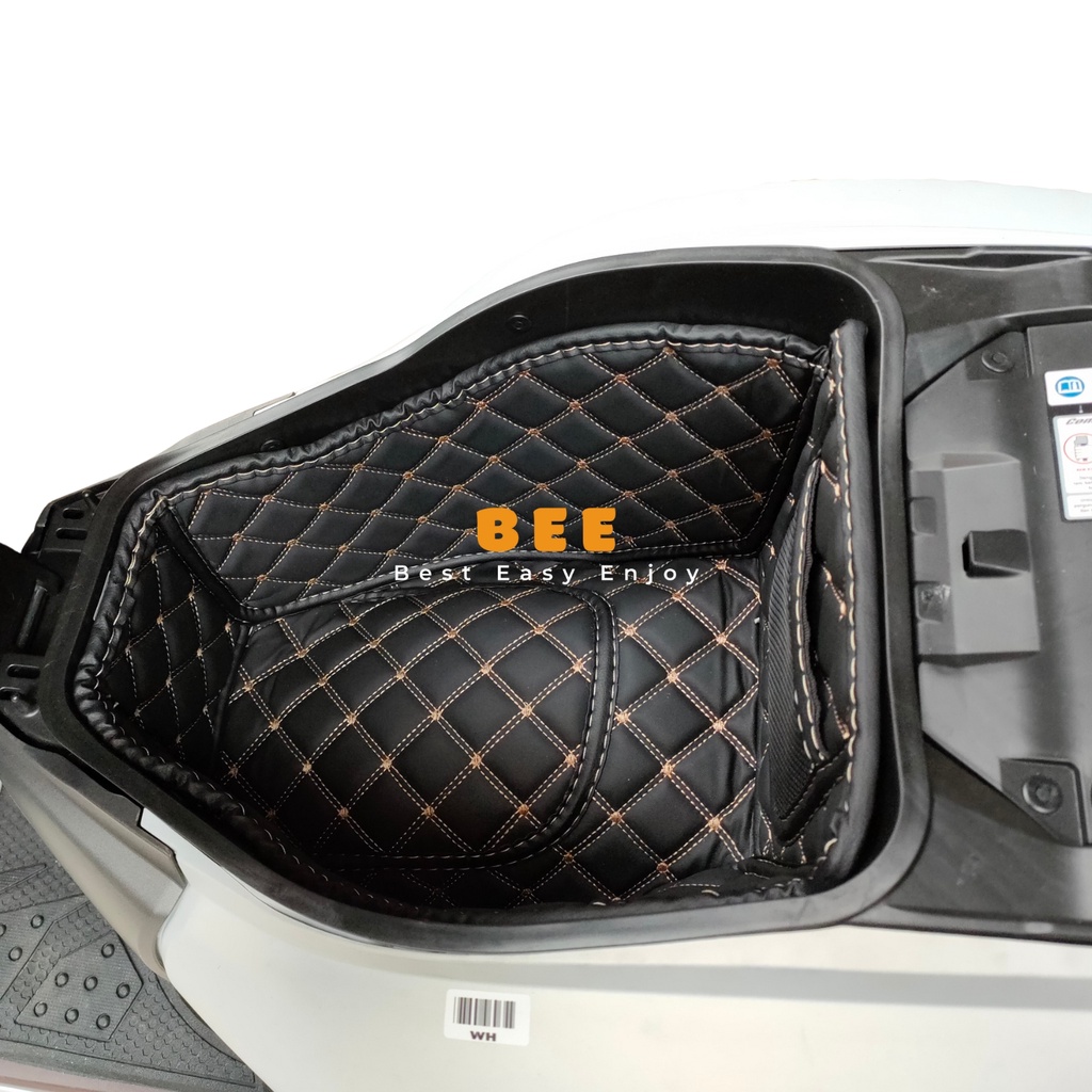 Lót cốp xe máy HONDA AirBlade AB 2023 SH Việt PCX Scoopy Future Vario chất liệu da chống nóng cao cấp chống trầy cốp BEE