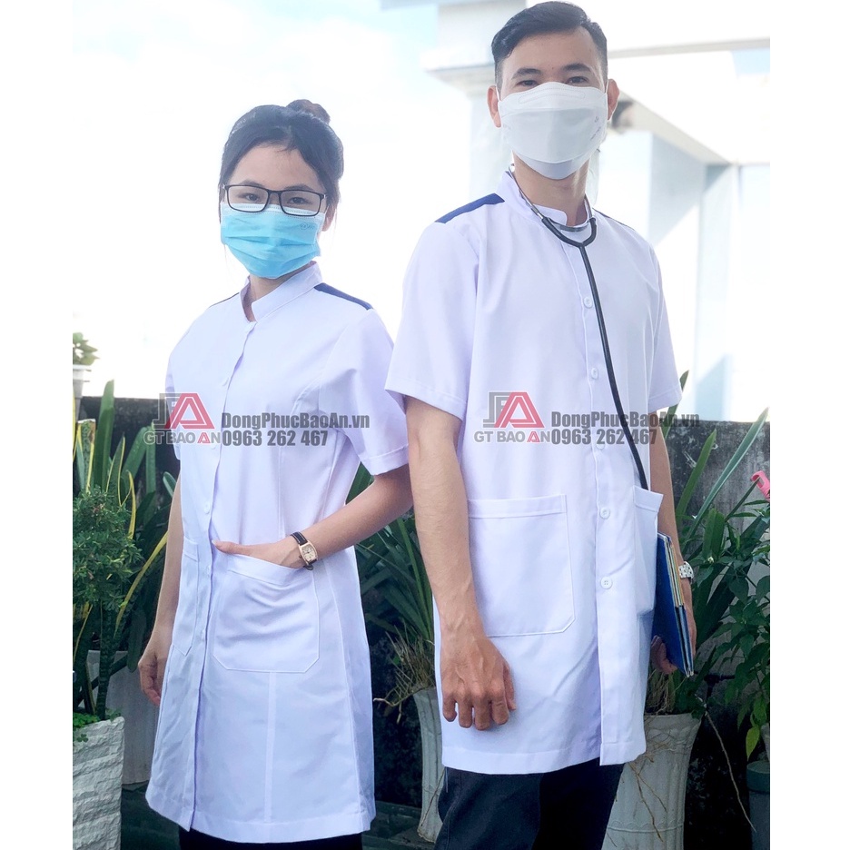 Áo blouse THỰC TẬP SINH màu trắng cổ tàu thân dài có cầu vai xanh cho NAM NỮ trong phòng thí nghiệm