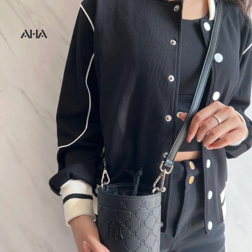 Túi đeo chéo AHA official mini đựng điện thoại in chữ phong cách thời trang