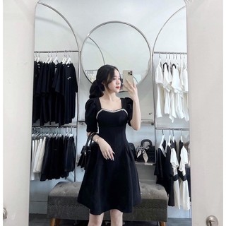 Váy Cổ Vuông Đính Đá Thiết Kế