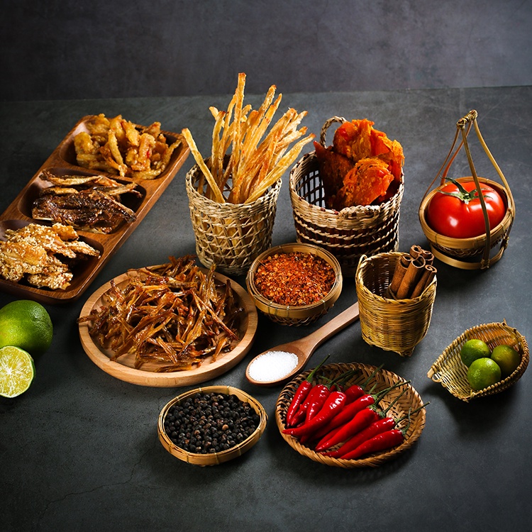 Ghẹ sữa rim sốt rau củ ăn liền Yumsea, 135g, hũ, mẫu tobita