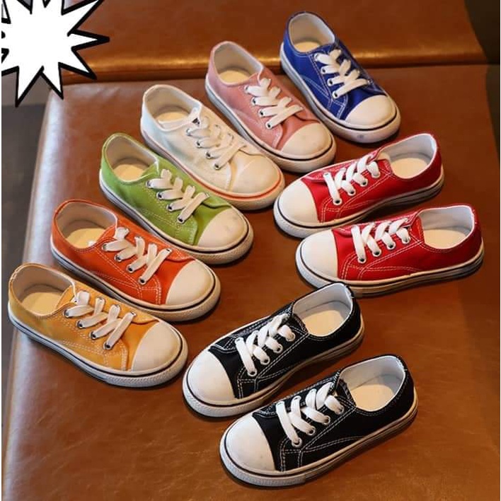 Giày thể thao dáng converse cho bé yêu