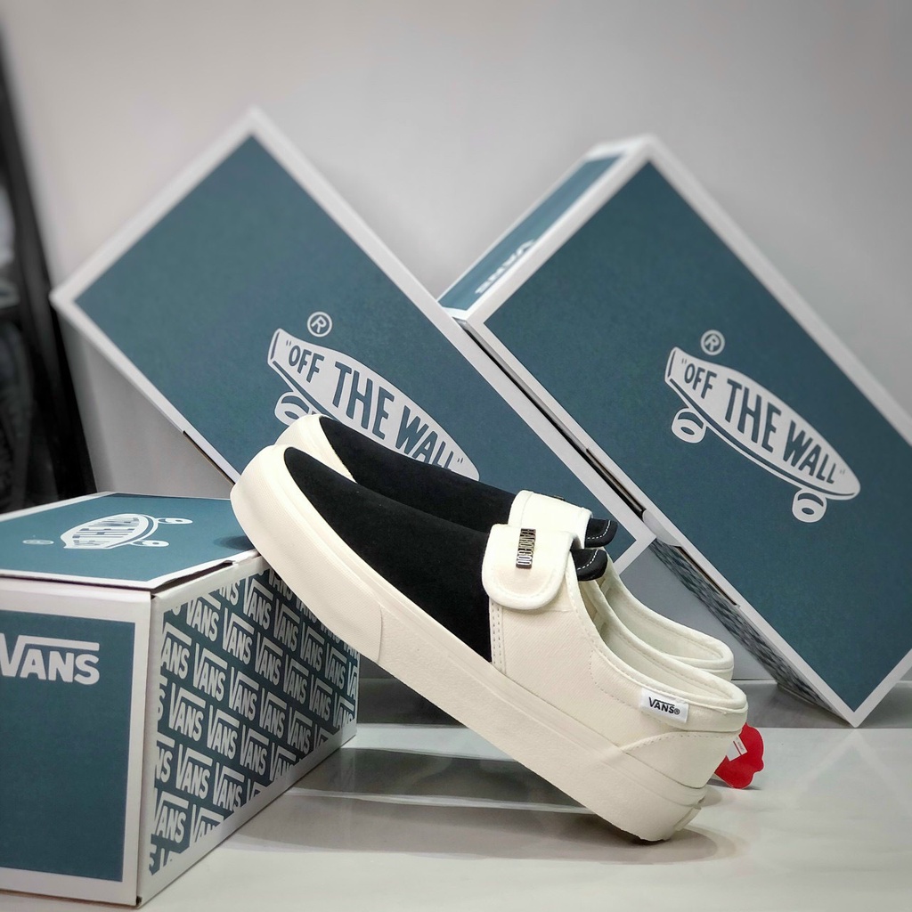 Giày Vans Xỏ Da Dán Đen Trắng Vault Slip On Black White