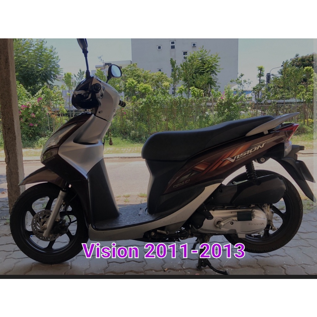 Combo Ốp dè INOX VISION 2011-2013 xe VISION ra đời đầu + 1 tem logo TITAN HONDDA giá 1 cặp tại xưởng INOX Vũ