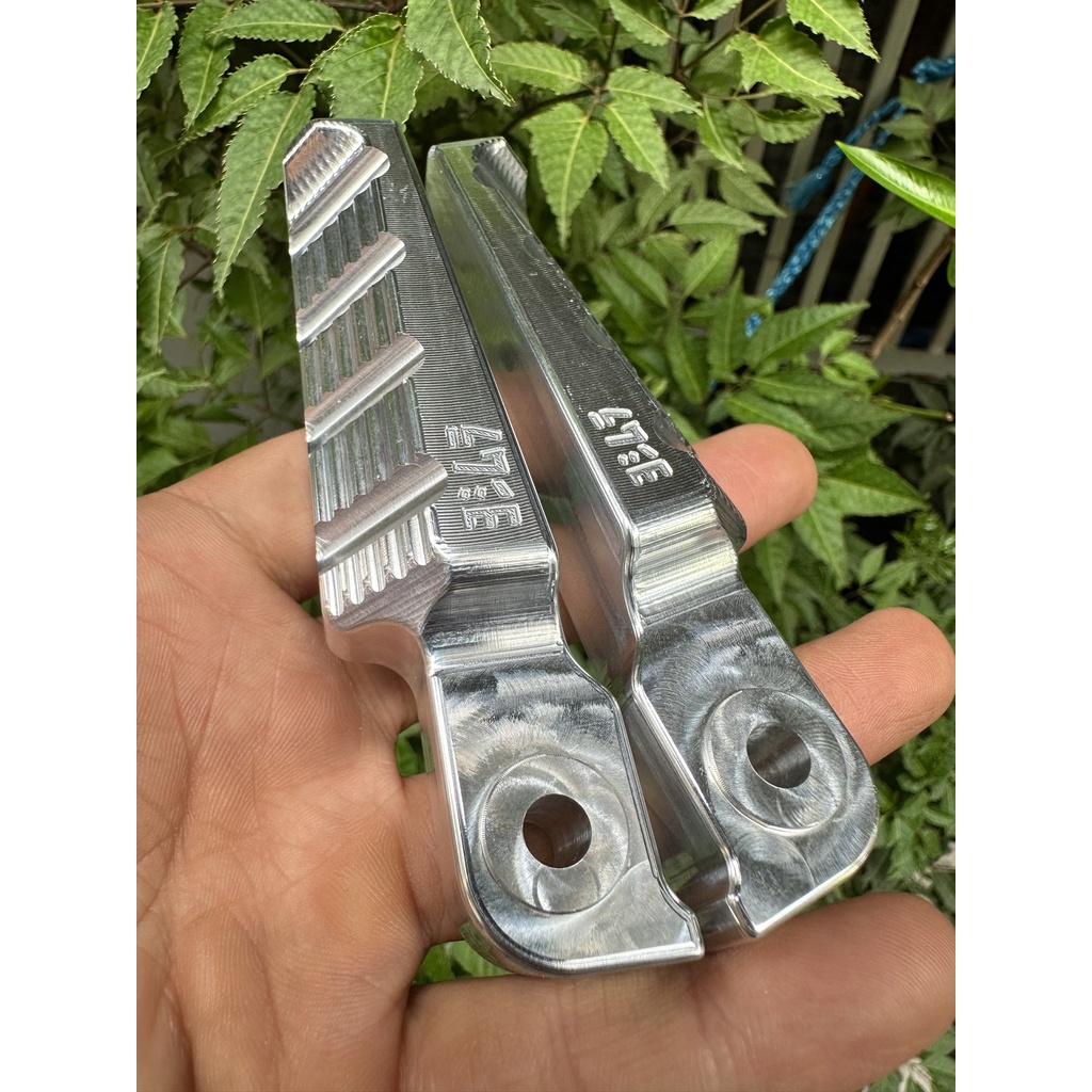 GÁC CHÂN NHÔM WAVE, GÁC CHÂN NHÔM CNC MẪU NHẬT VARIO AIR BLADE VISION WAVE FUTURE ĐỒ CHƠI XE MÁY