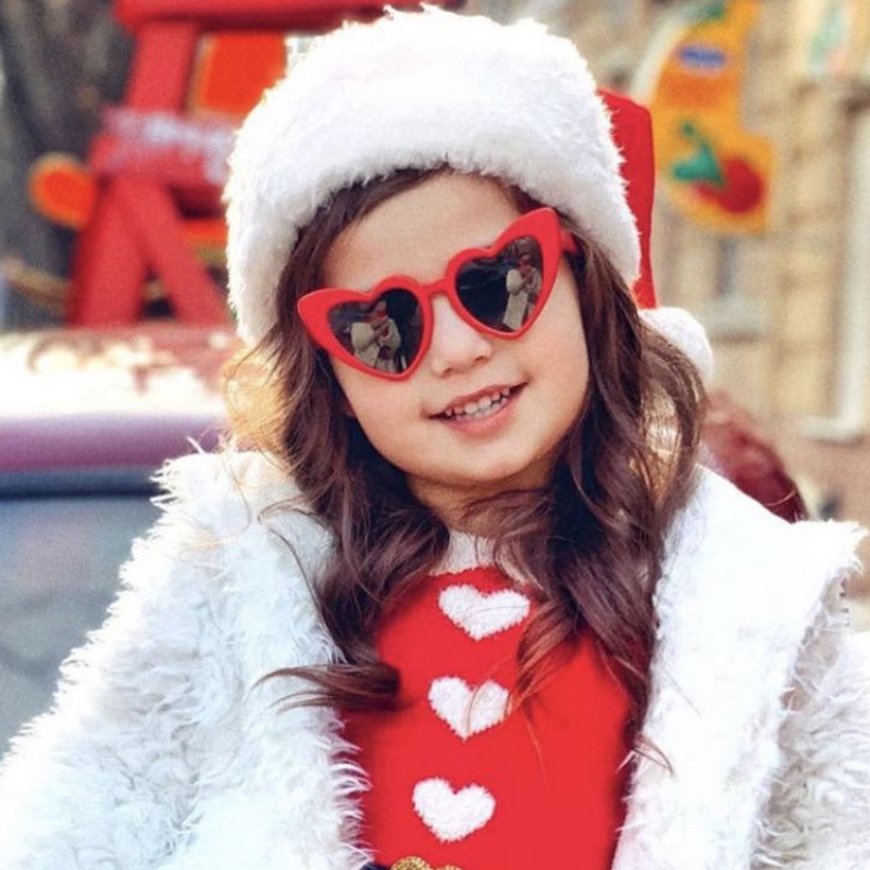 Kính Mát Hình Trái Tim Chống Tia UV400 Thời Trang Cho Bé