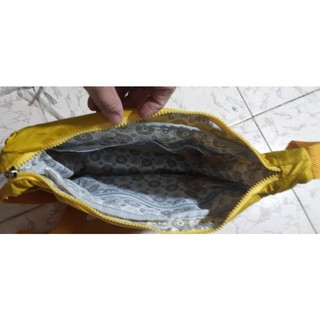 Túi xách kipling 29×23( tặng kèm khỉ trang trí)