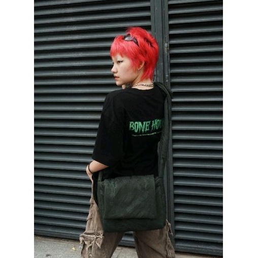 Túi đeo chéo localbrand unisex nam nữ,túi local brand chính hãng BONE Square Bag