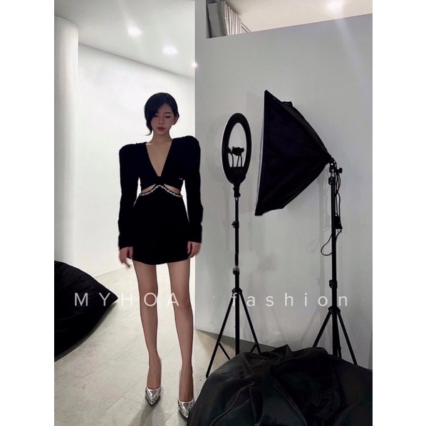 Váy Nhung Khoét Eo Đính Đá Thiết Kế Cao Cấp MYHOA