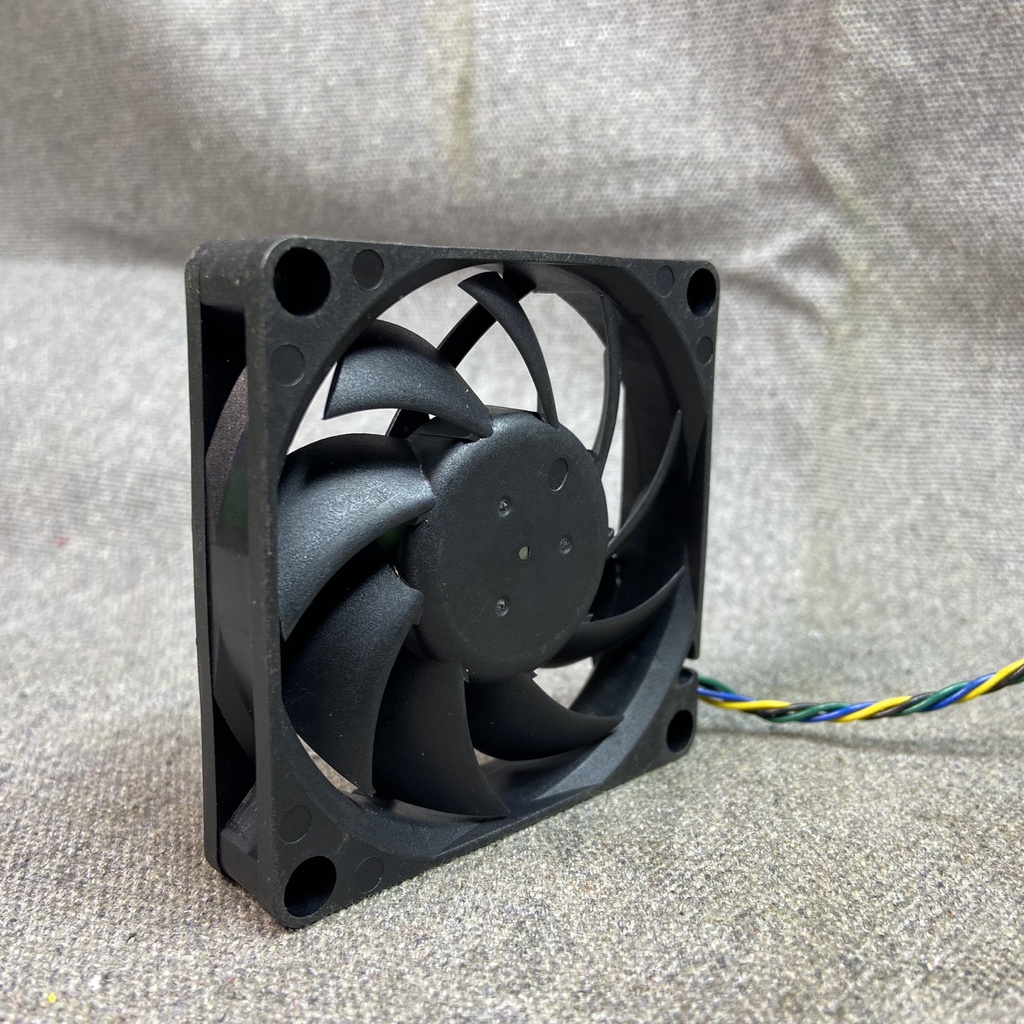 QUẠT 7 cm 12v 0.45A Mỏng 1.5 cm DELTA Gió tốt , AFB0712HHB