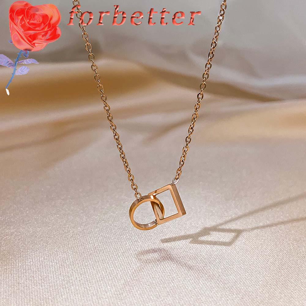 Vòng cổ mặt hình tròn và hình vuông độc đáo