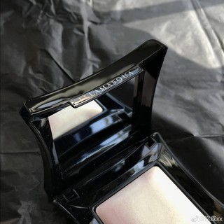 Phấn bắt sáng Illamasqua fullsize fullbox