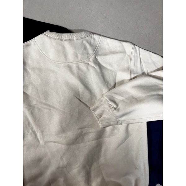 Áo sweater Gu xuất xịn