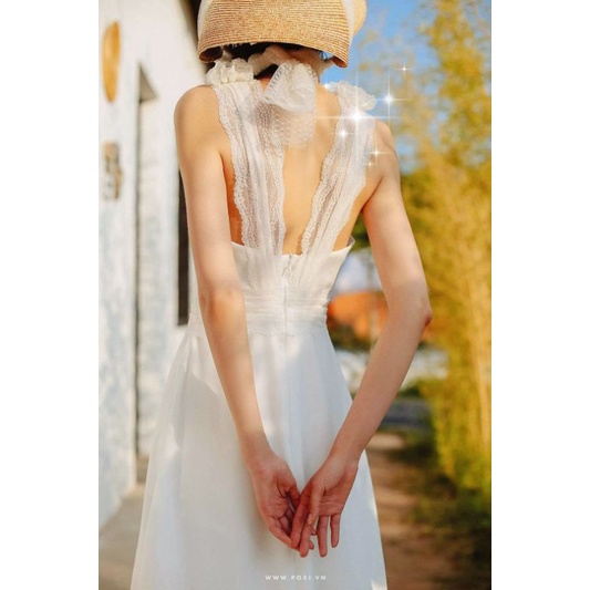POXI FASHION ⤑ Váy cưới trơn phối dây lưng ren tinh tế, sang trọng cho cô dâu yêu phong cách Châu Âu⇿〈Giá gốc 2.550〉