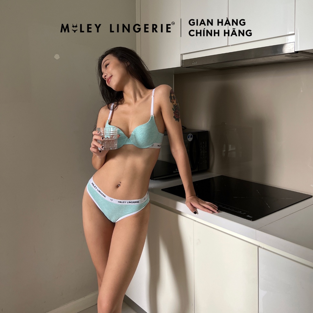 Combo 2 Áo Ngực Nữ Sporty Chic Có Gọng Mút Vừa Nâng Ngực Melange 4 Chiều Miley Lingerie BRC_002