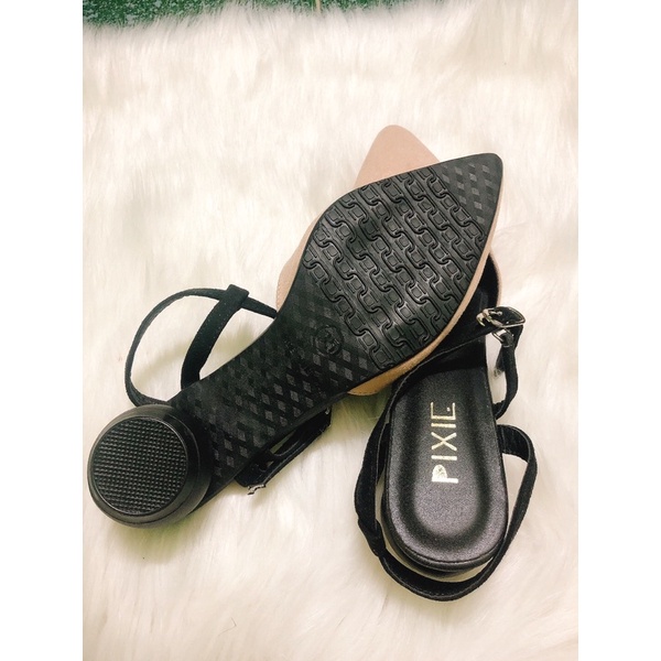 Giày new pass lại