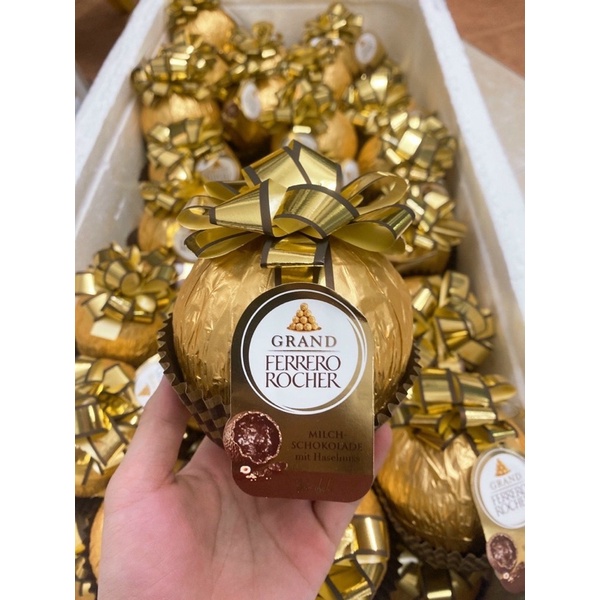 SOCOLA Ferrero Rocher quả cầu buộc nơ 125g date 2023