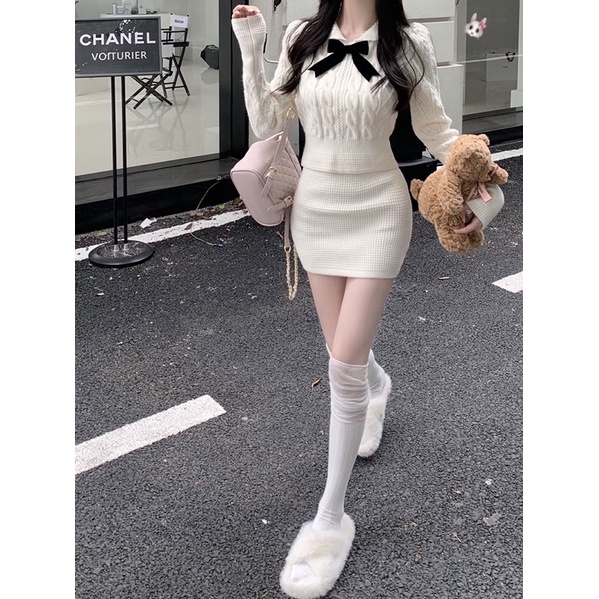 Set Len Dày Dặn Cổ Bèo Kèm Nơ Tay Dài + Chân Váy Ôm Body Tôn Dáng, Trang Phục Len Dệt Kim Siêu Ấm Áp Cao Cấp Cho Nữ