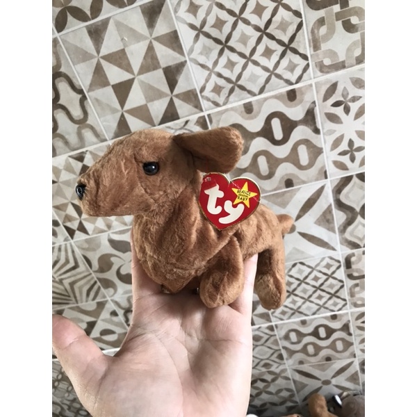 Nhồi bông hình chú chó hãng Ty