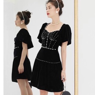 ĐẦM XOÈ CỔ VUÔNG TAY NGẮN ĐÍNH HẠT CHÂU CAO CẤP TẶNG KÈM HOA TAI THỜI TRANG
