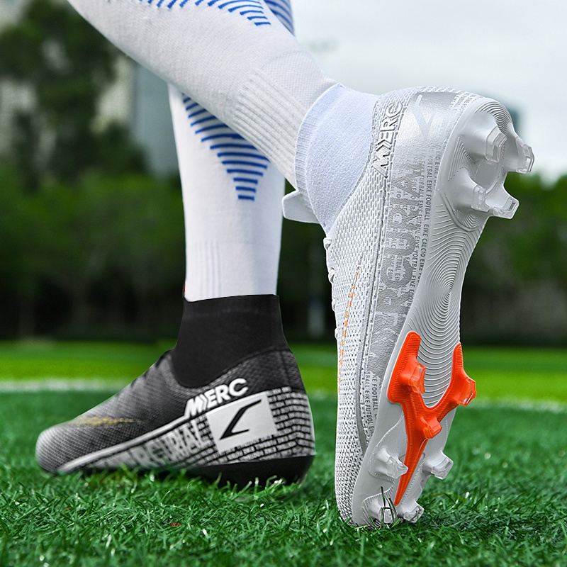 Giày Thể Thao Cao Cổ Có Gai Dài Size 36-45 Phong Cách Mới Cho Nam