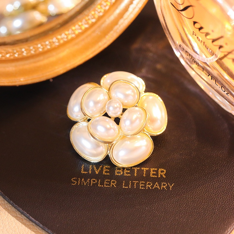 Ghim Cài Áo Hình Hoa Trà Đính Ngọc Trai Sang Trọng Cho Nữ