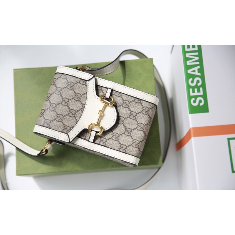 Túi Xách Gucci Horsebit Case Trắng Nâu Size 12x17  -  By Anh Dinh Phuong