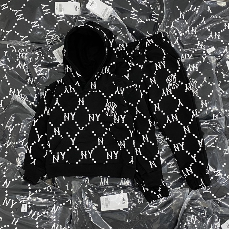 Bộ nỉ da cá hoodie hoạ tiết NY