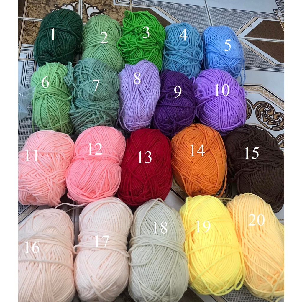 Móc khoá Ếch ú bằng len