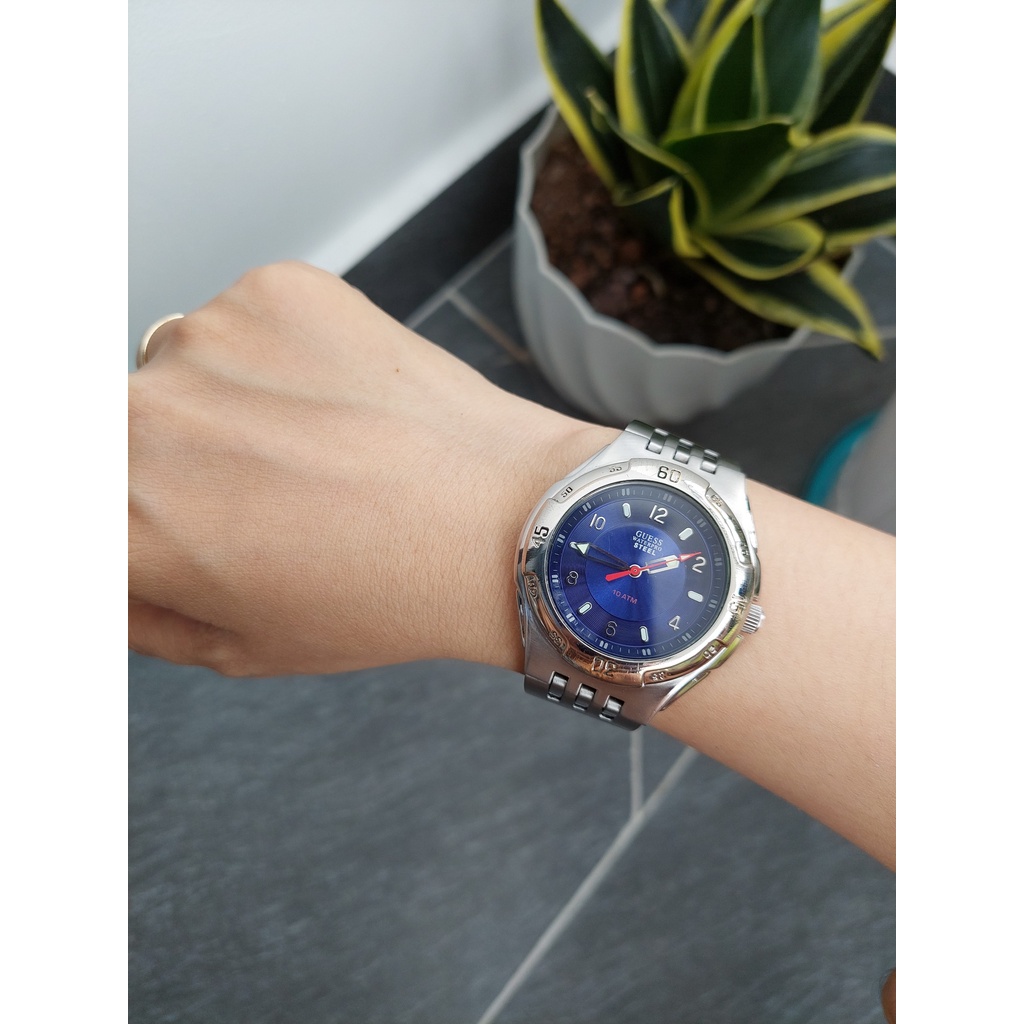 Đồng hồ nam Guess mặt xanh chạy pin hàng si