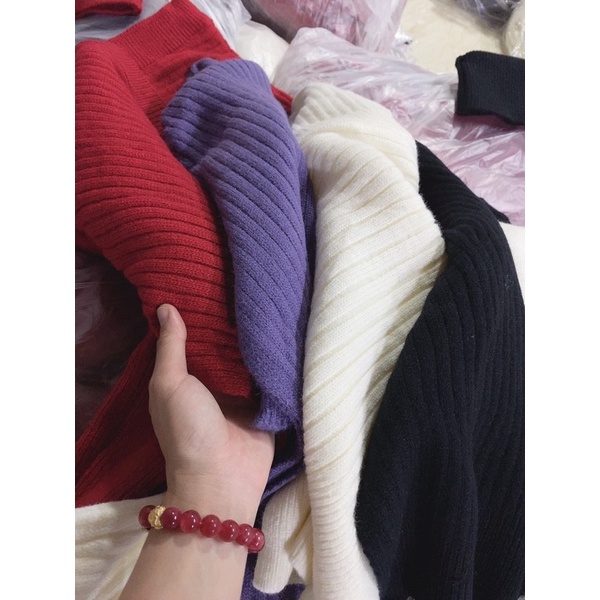 Áo len vạt chèo kèm chocker đeo cổ hoặc làm băng đô