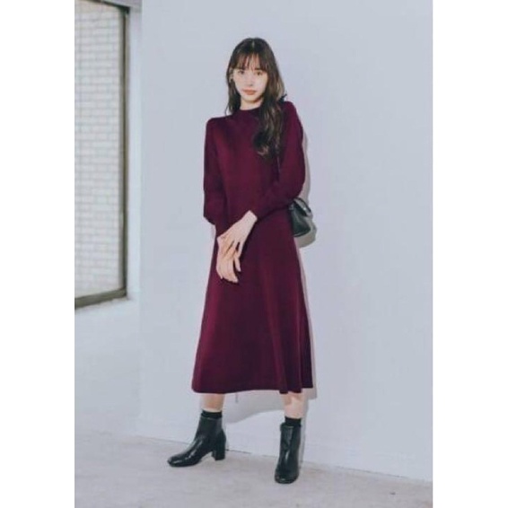 Váy len dáng dài Uni qlo siêu xinh