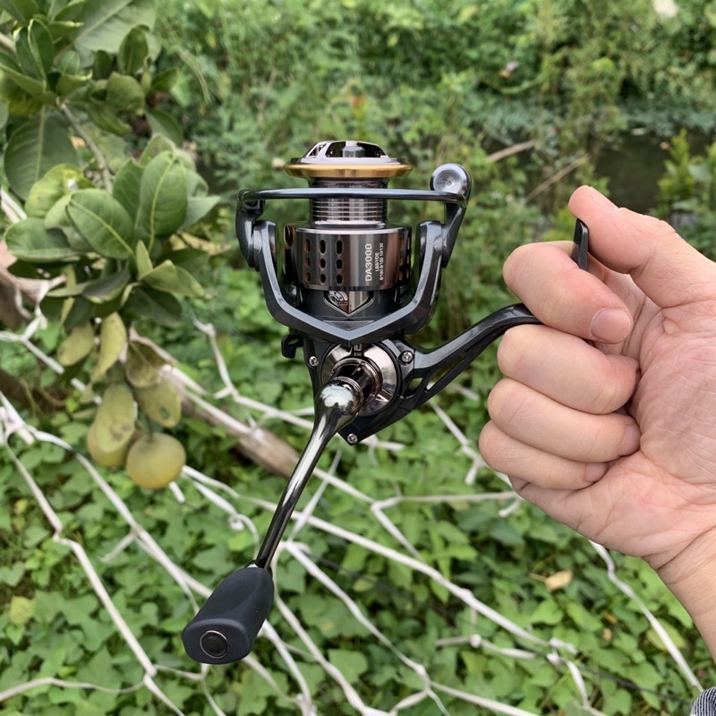 Máy câu cá kim loại Deukio DA 3 bạc đạn quay mượt tải khoẻ