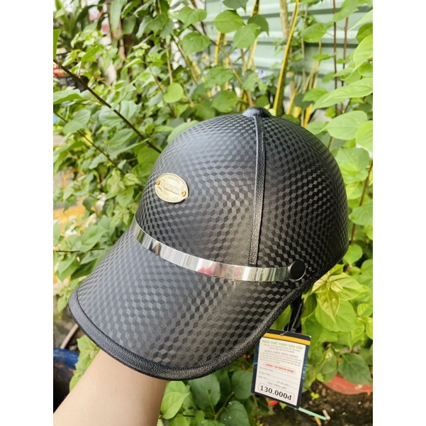 Nón kết cacbon ô đẹp chất lượng hình thật