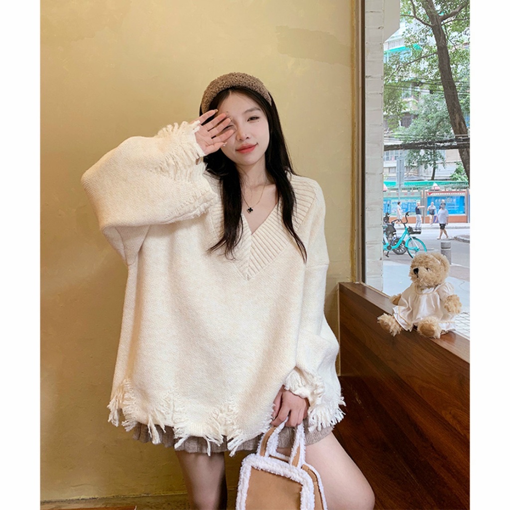 Áo len cổ tim rách tua rua 2 màu hàng QC