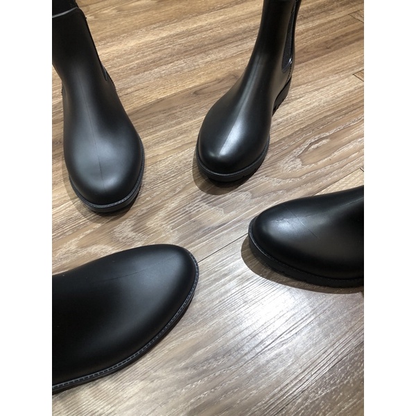 Boot Cao Su Đi Mưa Chống Thấm Nước Dáng Chelsea Thời Trang