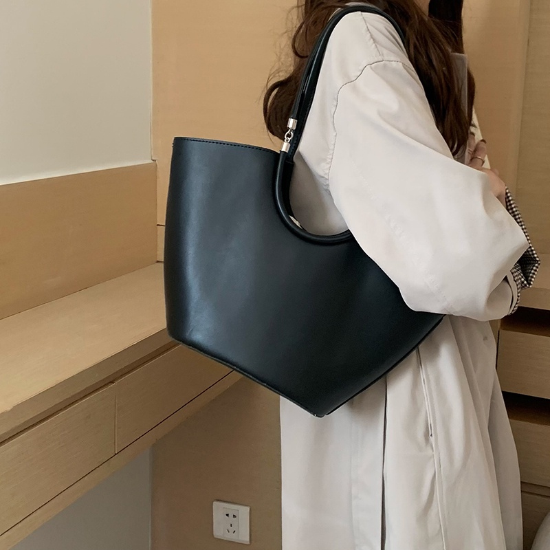 Túi Đeo Vai Màu Nâu Cỡ Lớn Thời Trang Cho Nữ