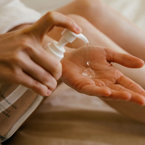 Gel lô hội làm mát và dịu da khô, nhạy cảm Aromatica 500ml