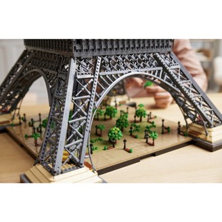 Siêu phẩm LEGO 10307