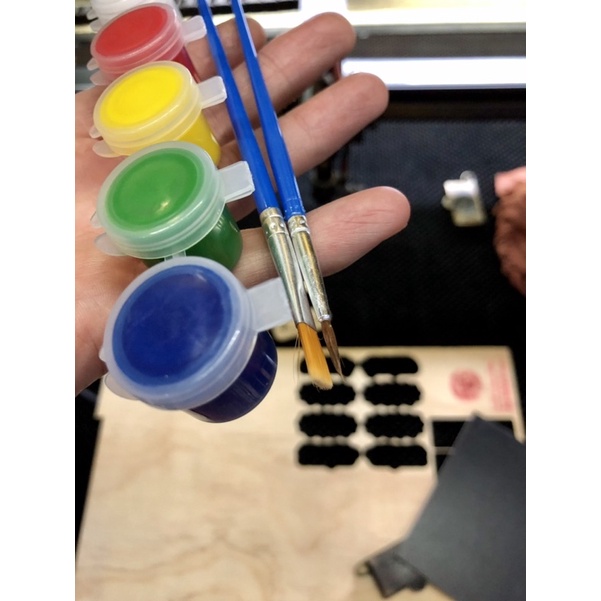 Set màu nước tô mầu + 2 cọ