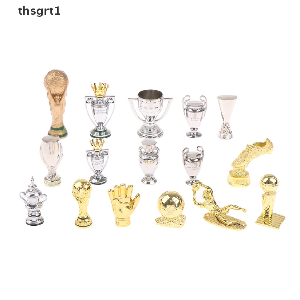 Mô Hình Quả Bóng Đá Mini Bằng Kim Loại thsgrt1