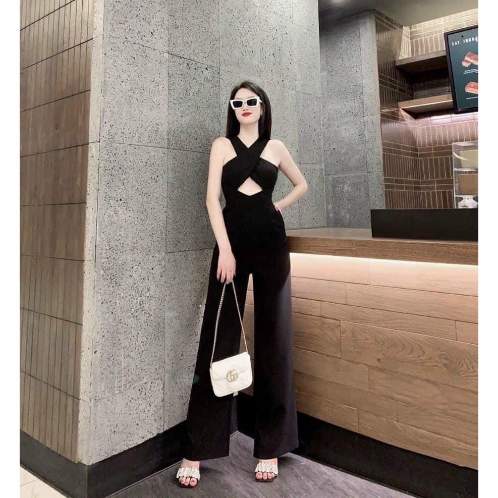 Jumpsuits Quần Ống Rộng Có Túi Phối Cổ Yếm Hở Bụng (có mút ngực) Thời Trang Nữ Sam Closet Free Size 40-55kg