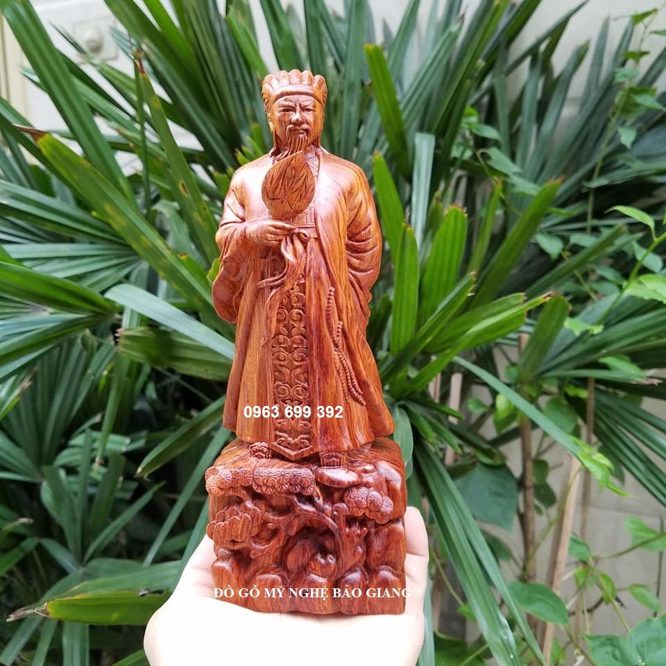 Tượng khổng minh gỗ hương