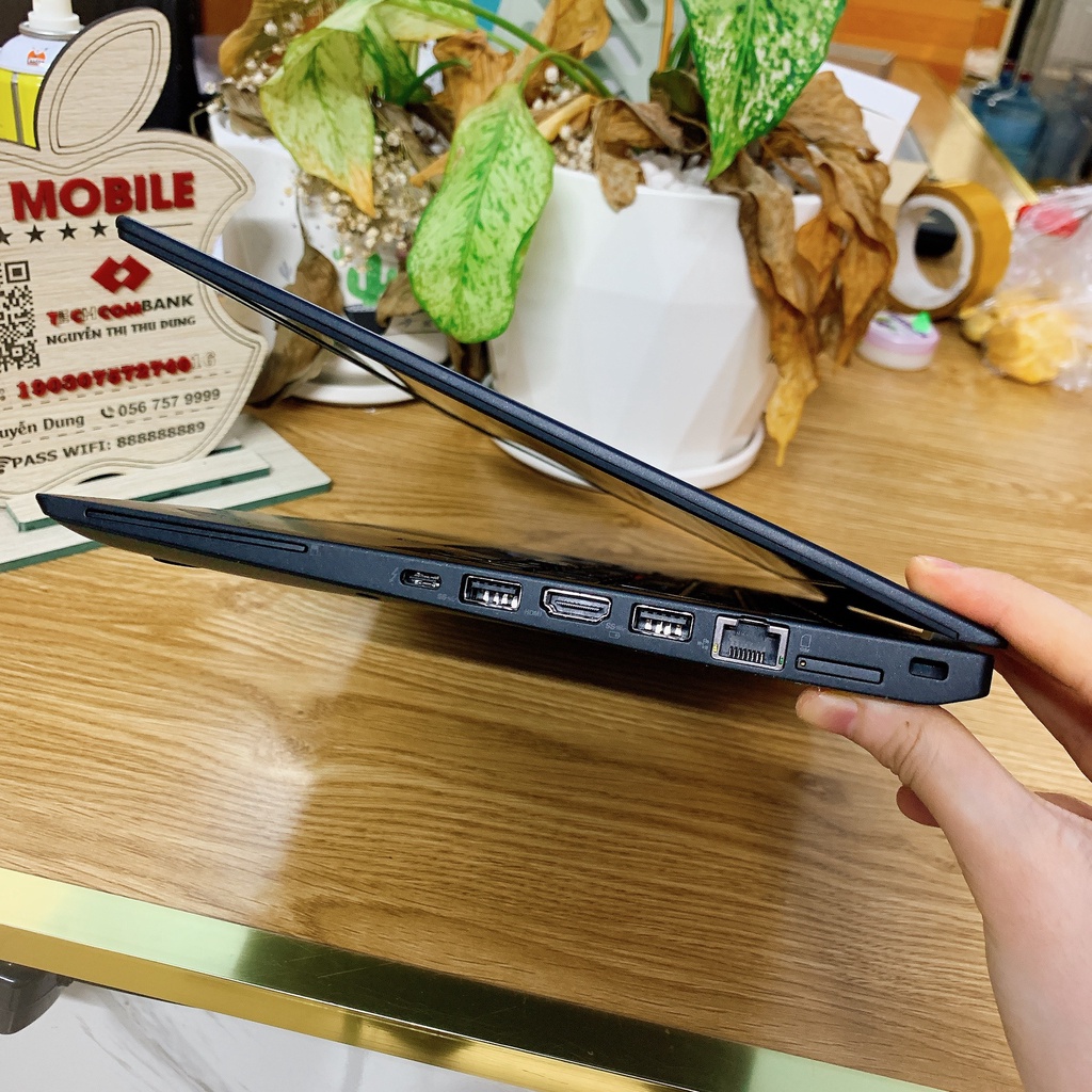 Lenovo Thinkpad T470s Core i5- Ram 8GB- 256GB SSD- Màn hình14 inch .Bảo hành 12 tháng | BigBuy360 - bigbuy360.vn